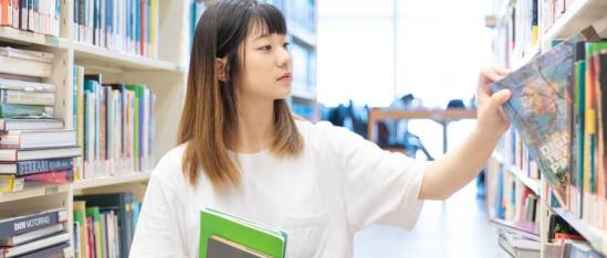 中华女子学院2022年招生计划？新疆招生计划